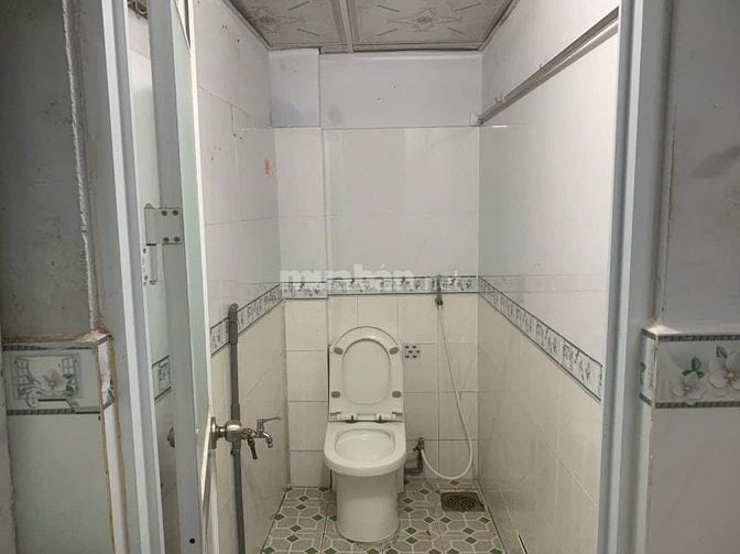 Cho thuê nhà nguyên căn 1 trệt 1 lửng 40m² – sạch đẹp, thoáng mát.