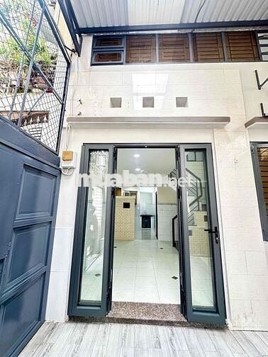 🏡 5 PHÒNG NGỦ 1 GÁC LỬNG - NHÀ ĐẸP TRUNG TÂM QUẬN 3 – 55M² – 3 TẦNG