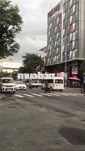 Bán nhà mặt tiền Bàu Hạc 7, ngay bờ hồ Hàm Nghi