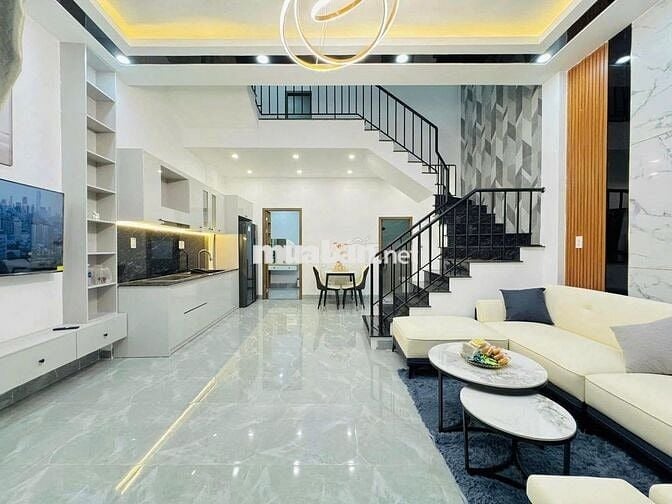 CHỈ 6.8 TỶ -XE HƠI VÀO NHÀ- 4TẦNG Ở NGAY (4X15) NGUYỄN SƠN