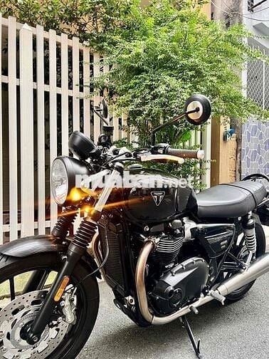 Triumph Speed Twin 2024 Full Black Like New