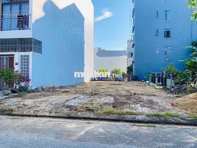 Đầu Tư Sinh Lời Ngay,Đất Sài Gòn 528m2 Mặt Tiền Đường Giá 900tr,Sổ Sẵn