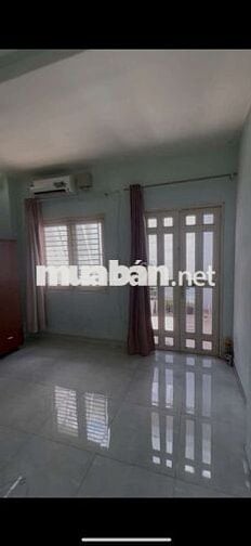 CHO THUÊ PHÒNG 25M2 CÓ NỘI THẤT VÀ BAN CÔNG HẺM 793 TRẦN XUÂN SOẠN