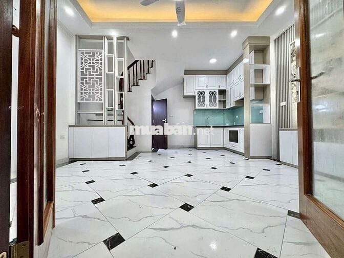 THỤY PHƯƠNG Nhà mới 5 tầng 3PN - 10m ra Ô Tô tránh-Ngõ thông tứ tung