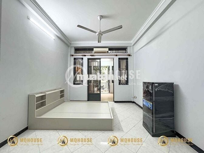 Căn Hộ 1PN Ban Công 40m2 New 100% - Máy Giặt Riêng - CV Lê Văn Tám