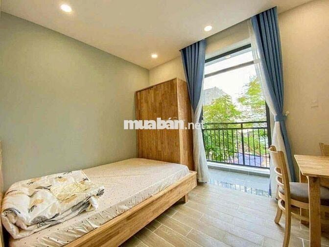 Căn Hộ Dịch Vụ - Có bancol trời rộng rãi, Full nội Thất Quận 7