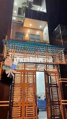 nhà đẹp- hẻm xe tải Thoại Ngọc Hầu - 2 lầu - st - 4pn 5wc - 4 x 20m