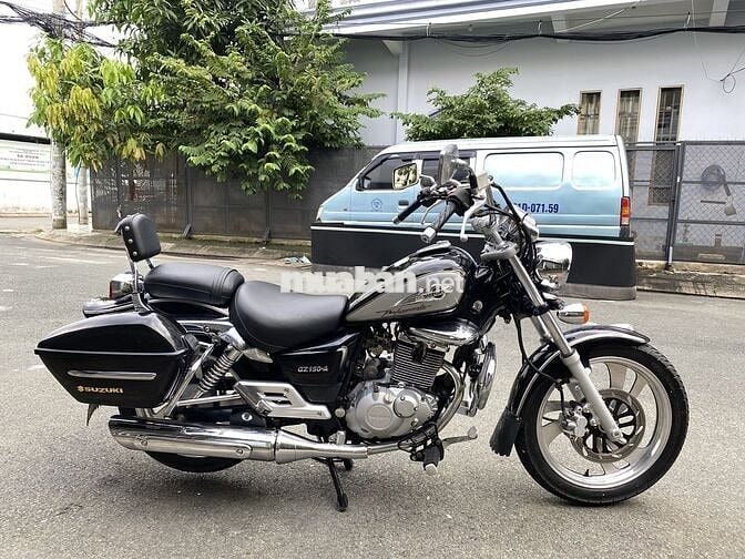 Suzuki GZ 150-A Fi màu đen xe nhập Nhật
