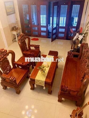 Mặt tiền Cộng Hòa. P.13. Tân Bình 4.2x19.5m. 2 tầng; 6PN 4WC; 37.5tr