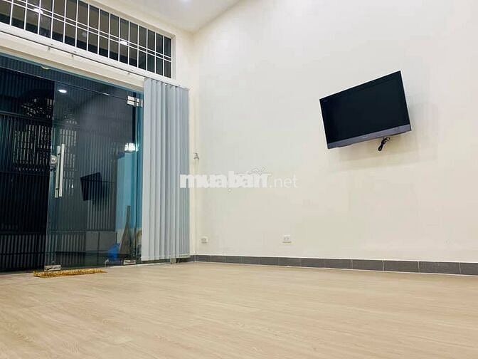 Nhà HXH Phan Đăng Lưu. P.1. Phú Nhuận 3.2x19.5m; 3PN 2WC; 22.5tr TL