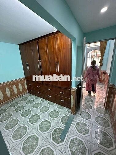 Nhà 3.7x9m lửng lầu 3pn 2wc. Đs 9 p9 gv. Gần công viên Làng Hoa