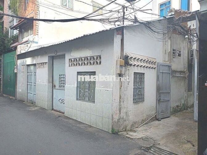 Cho Thuê Nhà Đường Nguyễn Trọng Tuyển, Tân Bình (Ngang 8m - 5PN, 3WC)