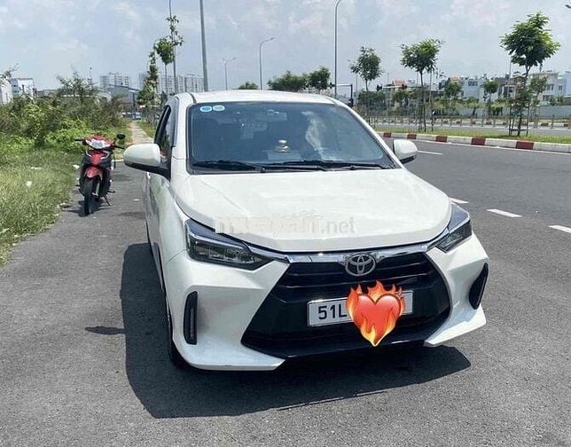Toyota Wigo 2024 G 1.2 AT - 25200 km