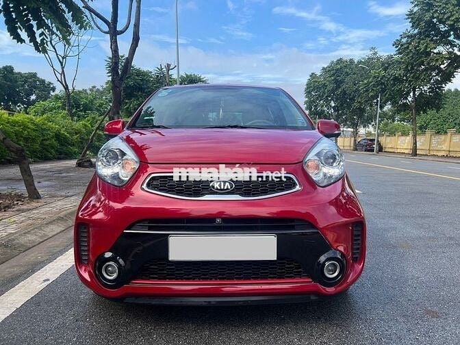 Kia Morning Si 2017 màu đỏ
