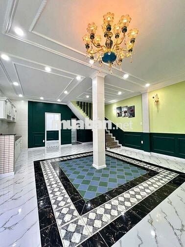 Nhà 4 Phòng Ngủ Gần Chợ Trần Việt Châu