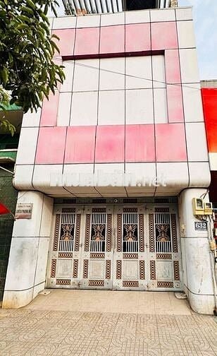 Cho Thuê nhà mặt tiền đường 632 Lạc Long ,p9, Tân Bình , TpHCM