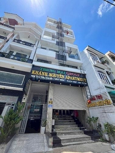 Bán 52 CHDV Phan Uy Ích TB. 7x23m Hầm +7 Tầng HĐT: 150Tr. 183m2 32 Tỷ.