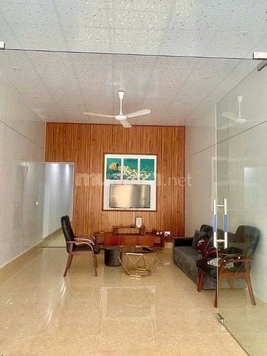 Cho thuê nhà mặt đường 28 Vệ Yên, P. Quảng Thắng, TP Thanh hóa