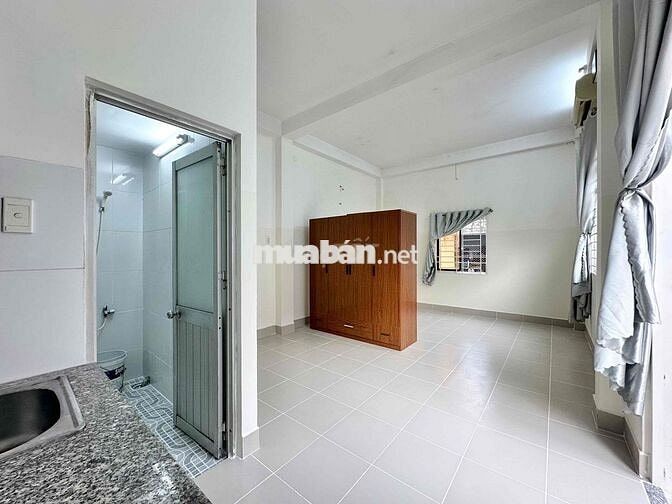 CHO THUÊ PHÒNG 30m2 NGAY LOTTE MART NGUYỄN VĂN LƯỢNG - Sẵn máy lạnh