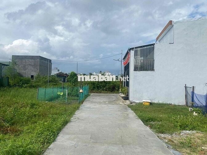 Đất kiệt Thị An ngay Làng Đại Học giá rẻ cho A/c xây nhà