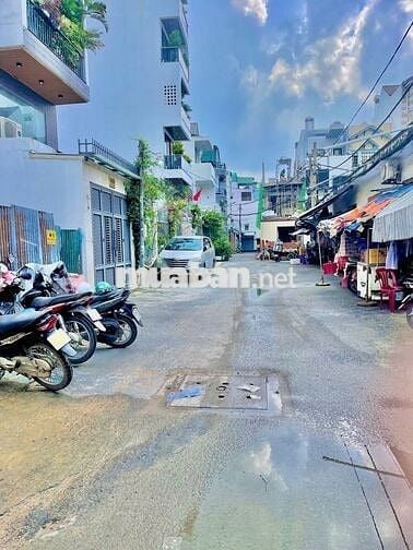 HẺM XE HƠI THÔNG NGUYỄN VĂN KHỐI,P11,GV, 47,5M2 2PN,SÂN THƯỢNG 4.35 TỶ