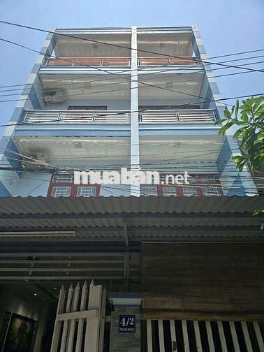 Nhà đẹp cần bán, vị trí gần biển, phù hợp kinh doanh căn hộ hoặc để ở