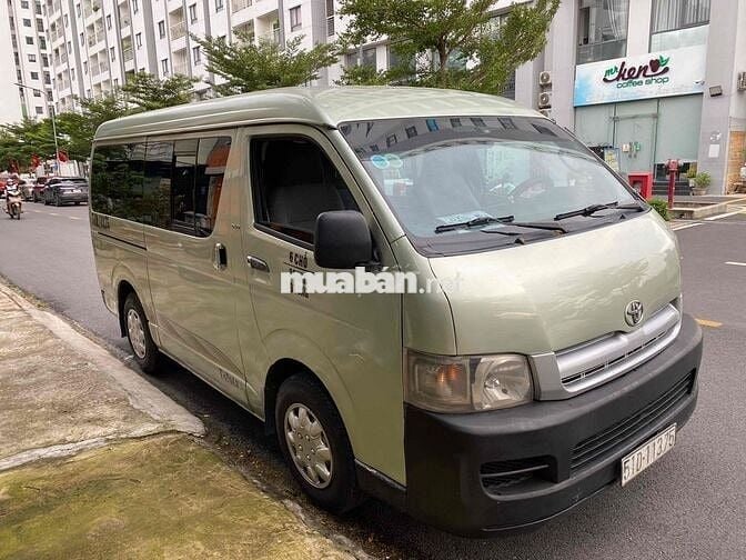 Toyota Hiace 2008 Commuter 2.7 - 170000 km