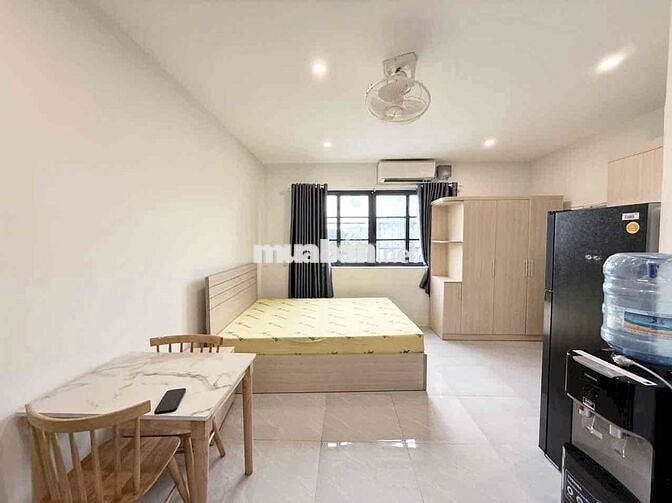 Khai Trương Căn Hộ Cửa Sổ Full Nội Thất Bình Thạnh Gần Chợ Bà Chiểu Q1