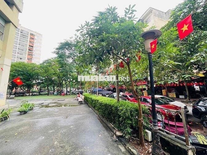 Căn Hộ Cầu Giấy 60m2 - Tầng 12 - 2 Ngủ - Căn Góc - Giá 5 Tỷ - Hiếm