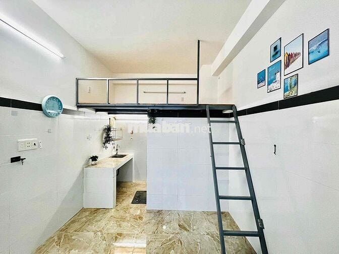 Duplex Ban Công Full Nội Thất Rộng 30m2 Ngay Thoại Ngọc Hầu Q.Tân Phú