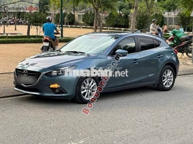 Mazda 3 1.5 AT 2015
