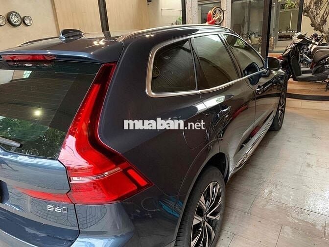 Volvo XC60 2024 Ultimate Bright B6 AWD - 3500 km