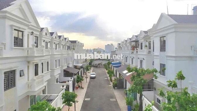 BIỆT THỰ MINI HÀ HUY GIÁP. TRỆT 2 LẦU 4PN 5WC. GARA Ô TÔ
