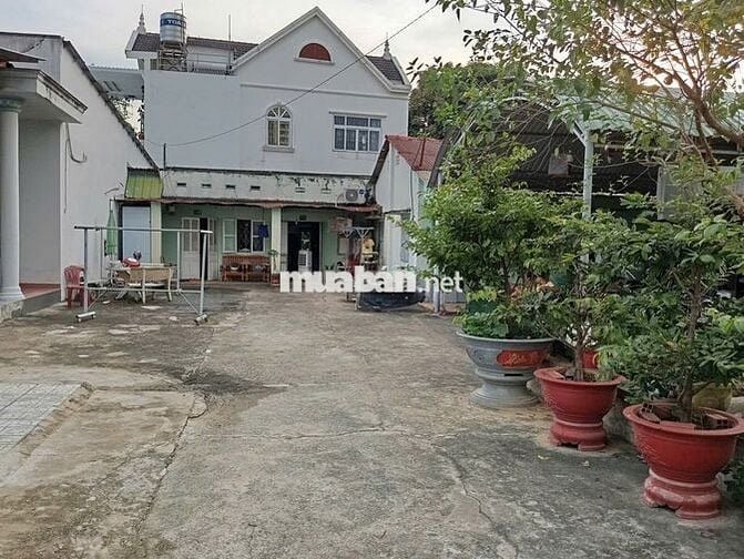 Bán nhà riêng hẻm Ngô Gia Tự, Tp Thủ Dầu Một, Bình Dương, DT 150m2