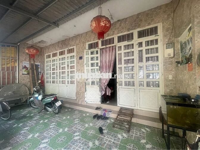 Bán gấp nhà ở Trần Văn Giàu, LMX - Gần chợ Cầu Xáng 2p xe máy