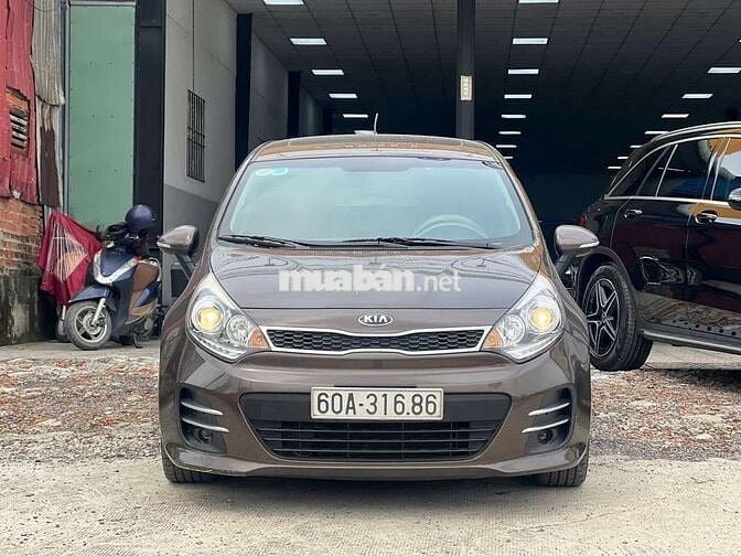 KIA RIO SX 2015 1.4 AT Hatchback - 46000 km