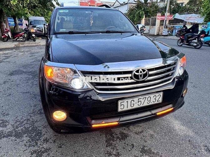 Toyota Fortuner 2014 2.7V 4x4 AT - 70000 km