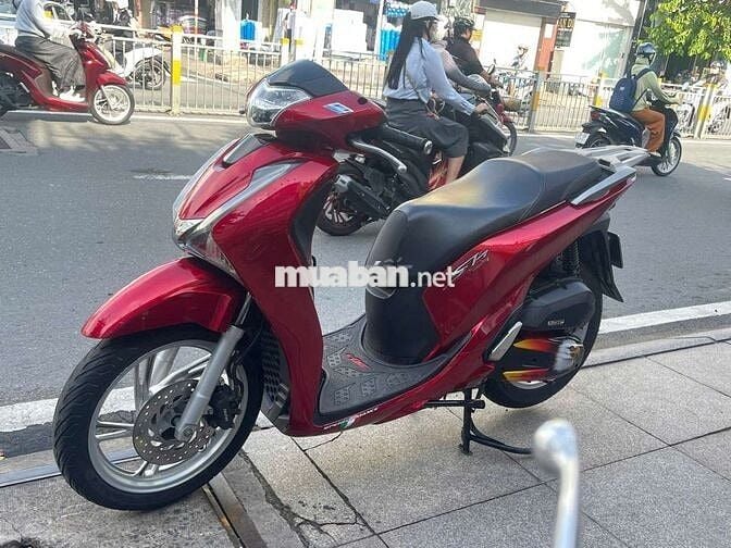 Giá SH 125 2018 mới 90% Bstp chính chủ