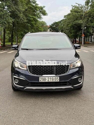 Kia Sedona 2017 - 100000 km