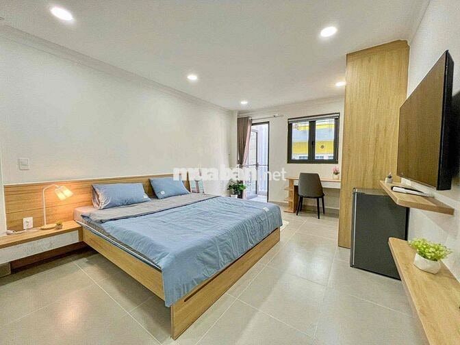 Căn Hộ Ban Công Full NT 30m2_CMT8 Gần Toà Nhà Viettel Q10