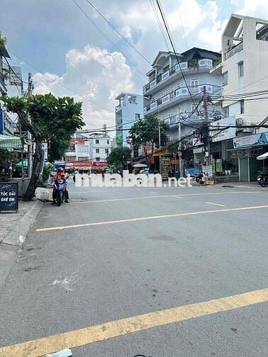 Nhà 4 Tâng Khu Biệt Thự Bên Sông Cao Cấp Sài Gòn