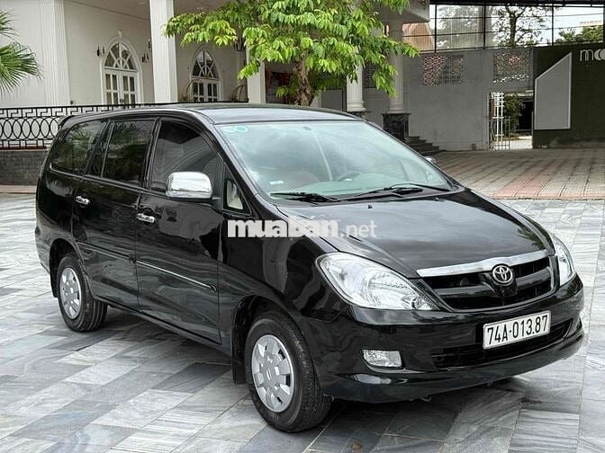 Toyota Innova 2007 J - 150000 km