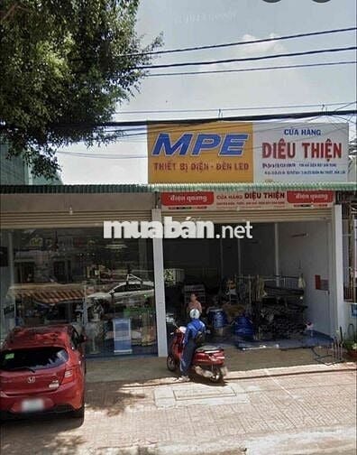 CHO THUÊ NHÀ - MẶT TIỀN PHẠM VĂN ĐỒNG - SẢNH KINH DOANH DÀI 20m.