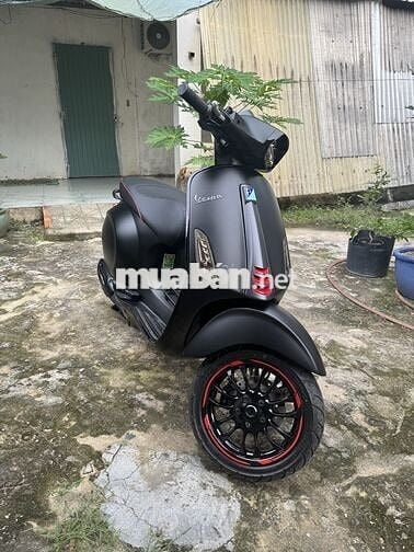 Vespa sprint 125 bản carbon 2024