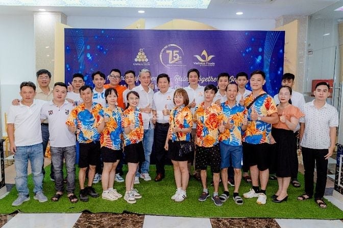 SẢN LƯỢNG CUỐI NĂM TĂNG CAO NÊN CẦN TUYỂN GẤP  LĐPT  NHÂN VIÊN SẢN XUẤ