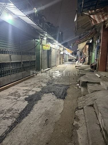 Bán nhà MT chợ Nhật Tảo - Nguyễn Tri Phương Q10 - giá 7,2 tỉ