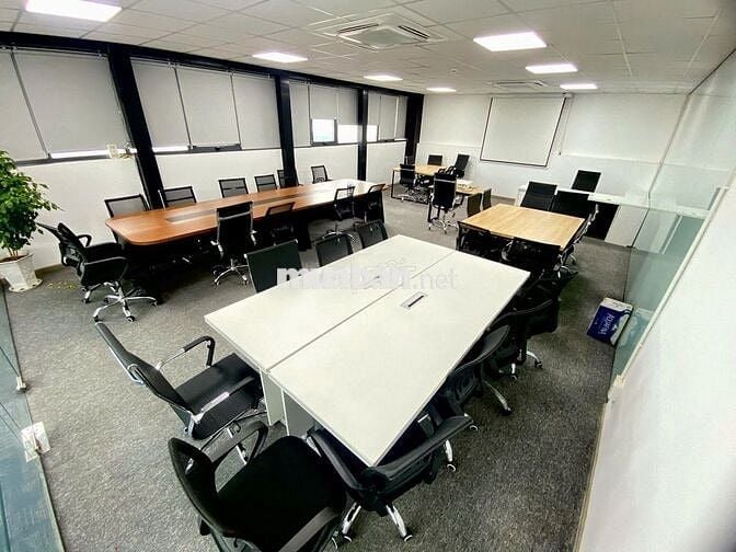 SÀN VP 200M2 TẠI MT PHAN XÍCH LONG P.2 Q. PHÚ NHUẬN , NGAY NGÃ 4 PĐL