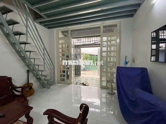HẺM XE TẢI - NGAY NHÀ THỜ NỮ VƯƠNG HOÀ BÌNH VÀO - GIÁ CỰC TỐT 💥💥
