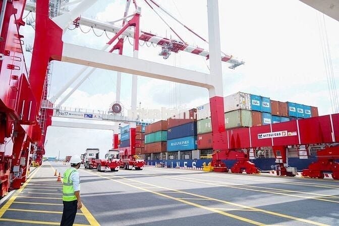 CHO THUÊ KHO NGAY CẢNG QUỐC TẾ LONG AN ,HUYÊN CẦN GIUỘC