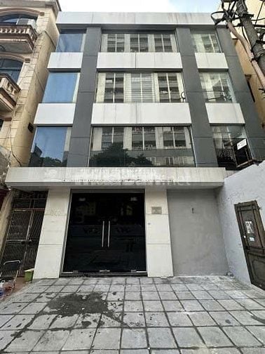 Cho thuê nhà nguyên căn Đống Đa, 400m2, mặt tiền 8m, 50tr